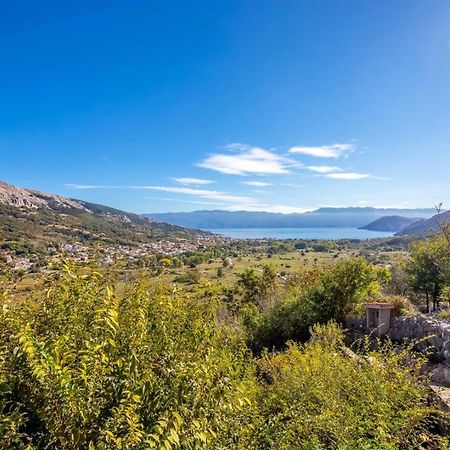 Tarari Luxury Apartment Baska  Bagian luar foto